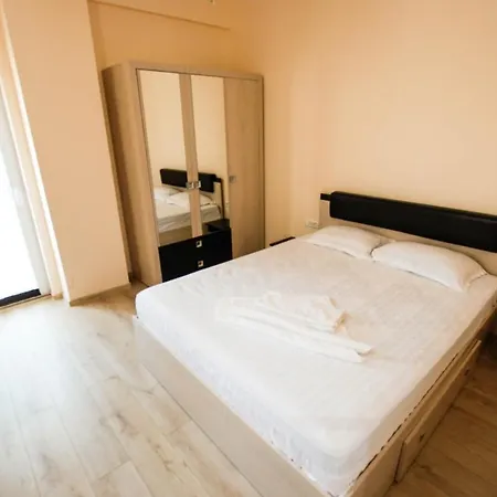 Solaris Mamaia-nord Appartement *